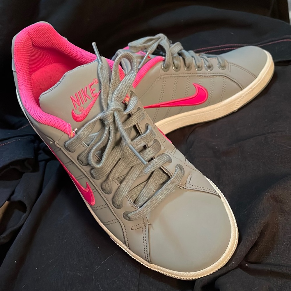 nike shoes